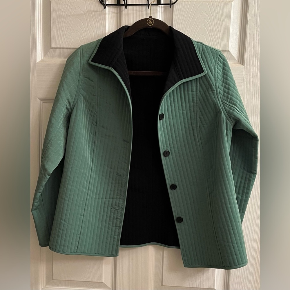 2025 GREEN~JACKET~BUTTON UP QUILTED~CUTE! - Picture 5 of 6